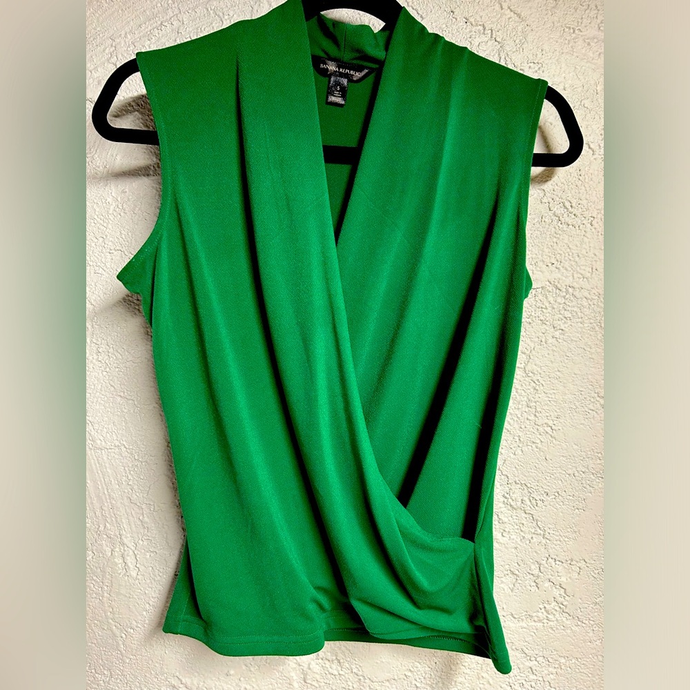 Banana republic drapey tank